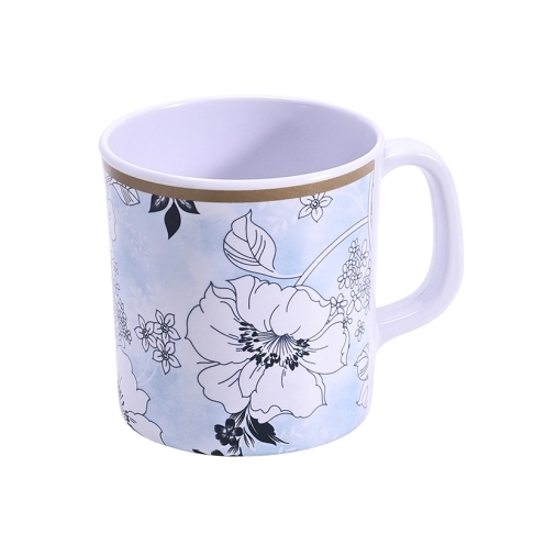Cups and drinking utensils