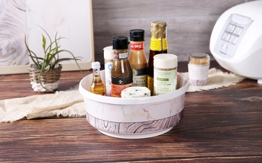 Rotating Organizers