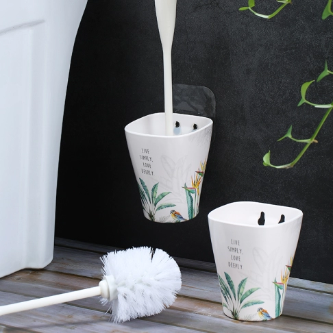Toilet brush
