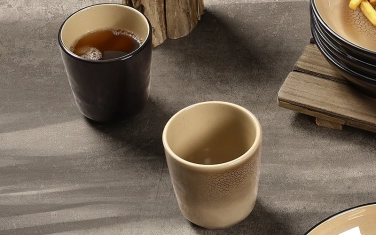 Cups & Drinkware
