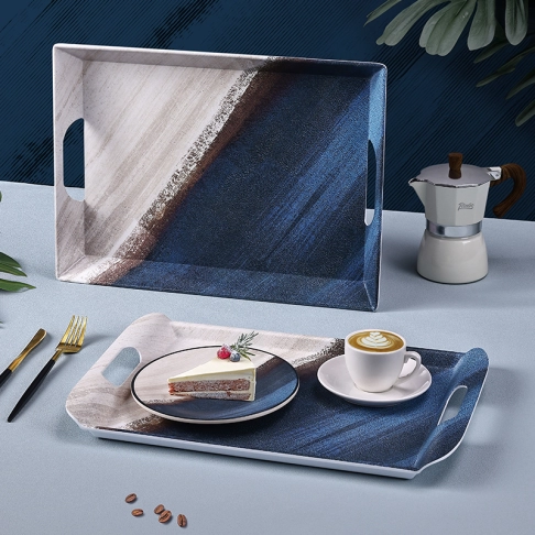 Common plates and trays