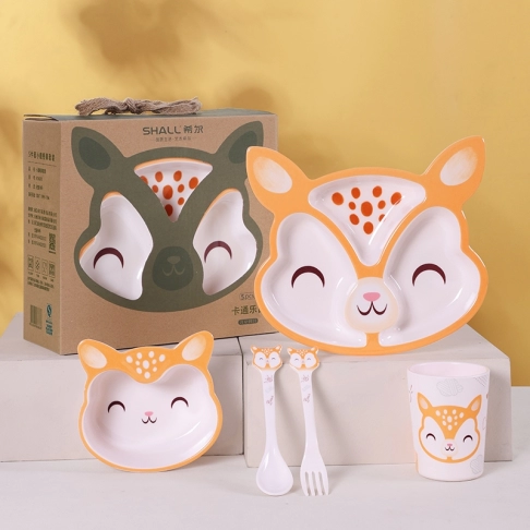 Shiny children's tableware set