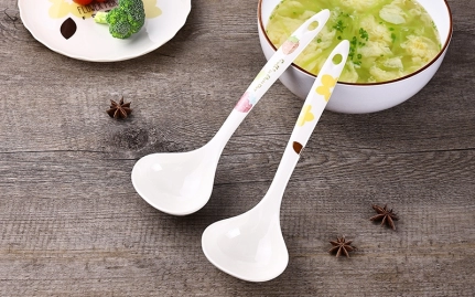 “Spoon”