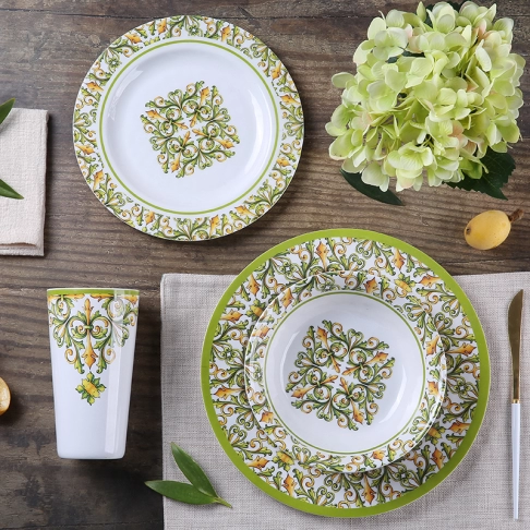 Four-piece tableware (including cup)