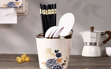 9351-chopsticks holder