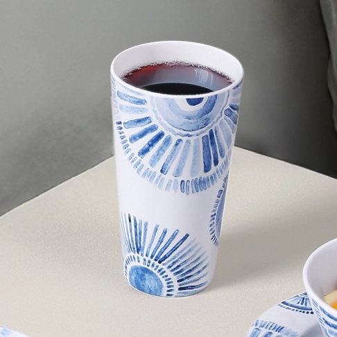 Cups & Drinkware